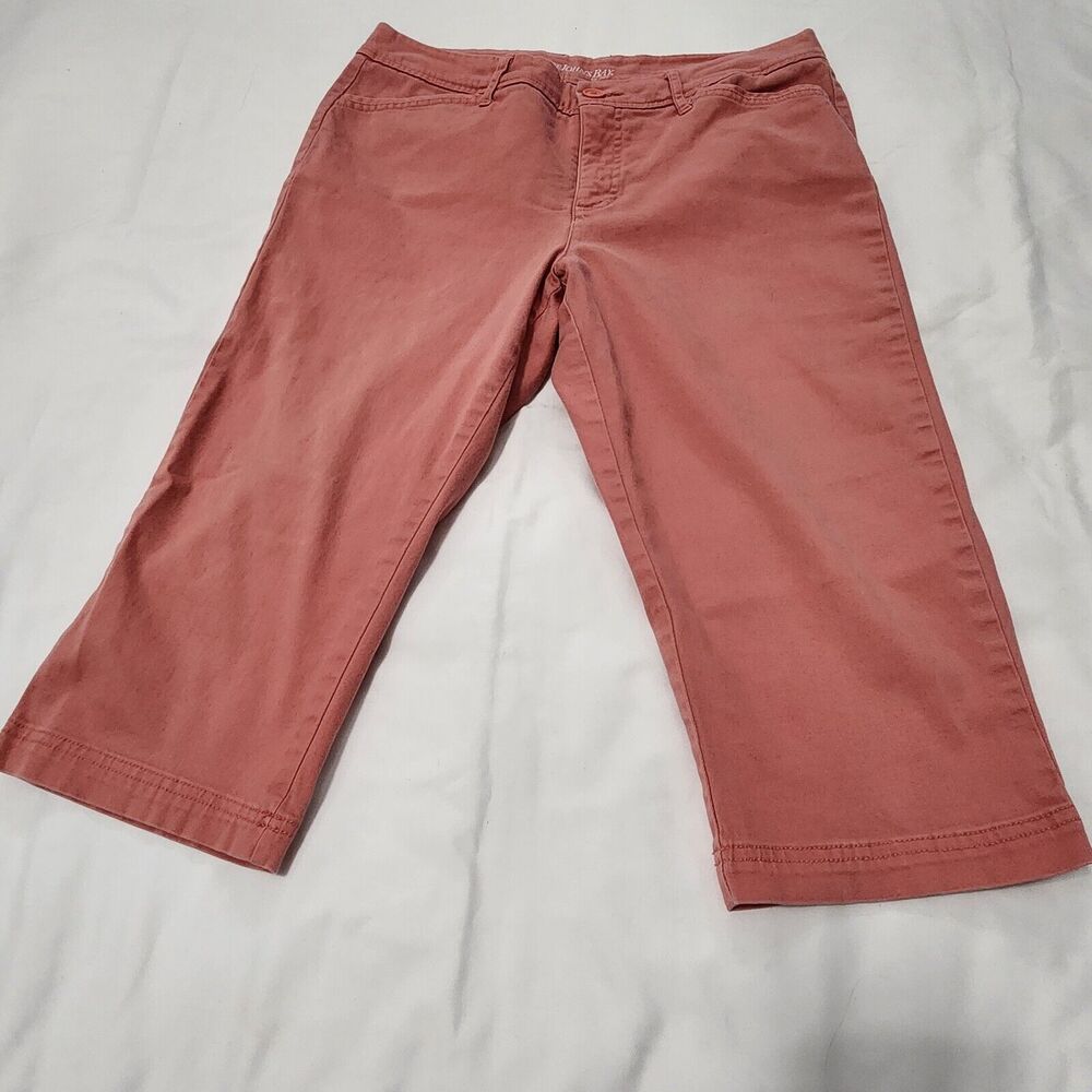 St John's Bay Capri Pants Salmon Color Womens size 12 RN# 93677 Cotton Spandex